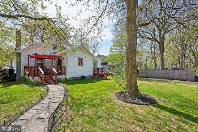 227 GARDEN TER, Runnemede, NJ 08078