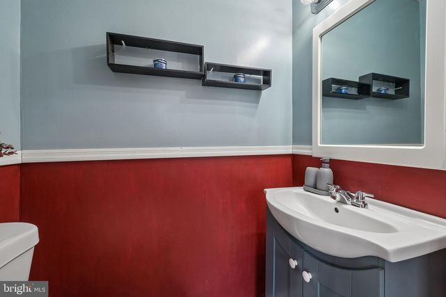 227 GARDEN TER, Runnemede, NJ 08078