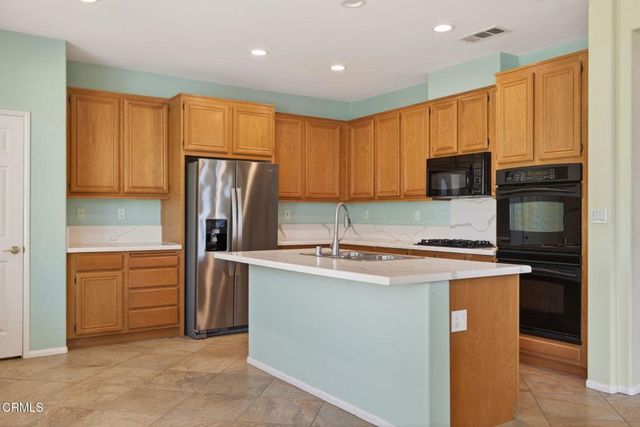 1705 Via Pajaro, Camarillo, CA 93012