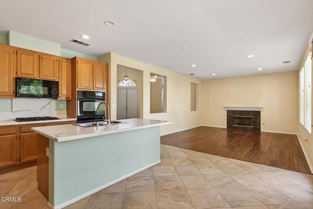 1705 Via Pajaro, Camarillo, CA 93012