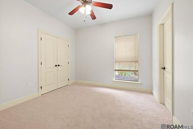 12375 Mill House Dr, Geismar, LA 70734