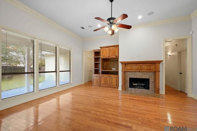 12375 Mill House Dr, Geismar, LA 70734