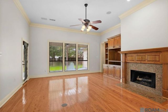 12375 Mill House Dr, Geismar, LA 70734