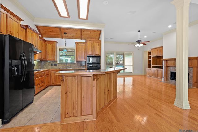 12375 Mill House Dr, Geismar, LA 70734