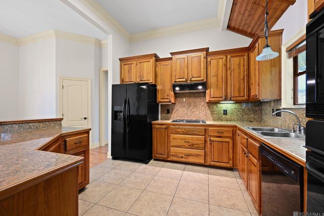 12375 Mill House Dr, Geismar, LA 70734
