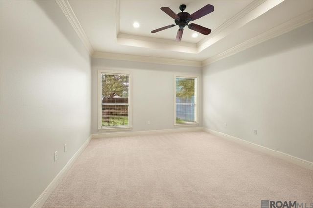 12375 Mill House Dr, Geismar, LA 70734