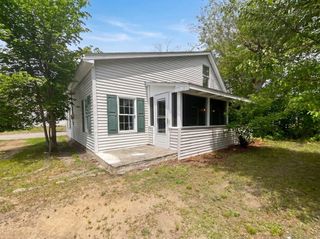 361 Tremont St, Taunton, MA 02780