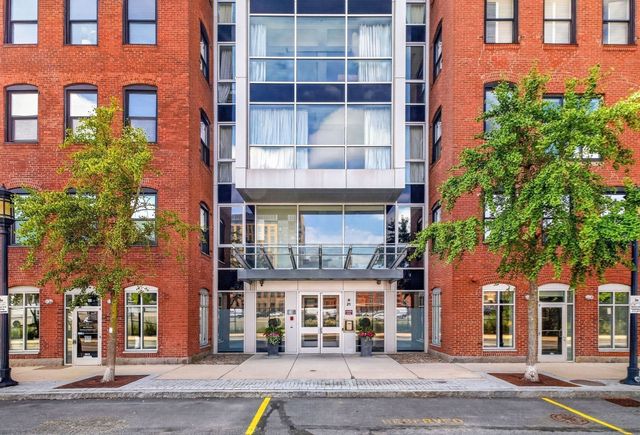 21 Wormwood St 515, Boston, MA 02210