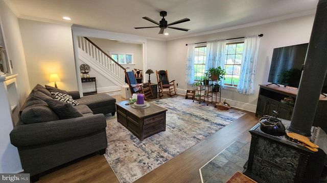 110 LAKE AVE, Glendora, NJ 08029