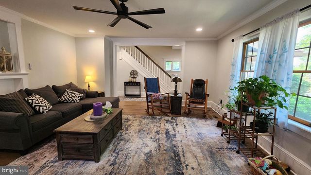 110 LAKE AVE, Glendora, NJ 08029