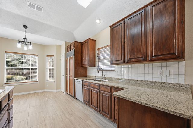 2300 Kittyhawk Drive, Plano, TX 75025