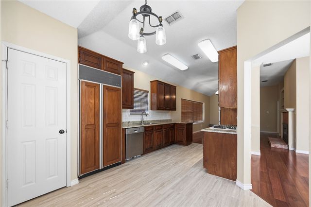 2300 Kittyhawk Drive, Plano, TX 75025