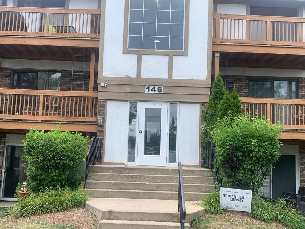 146 S Lalonde Avenue 3B, Addison, IL 60101