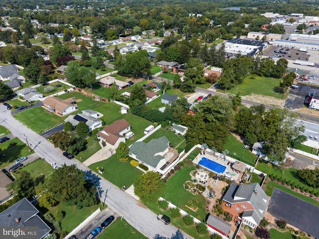 1196 FRANCINE, Vineland, NJ 08360