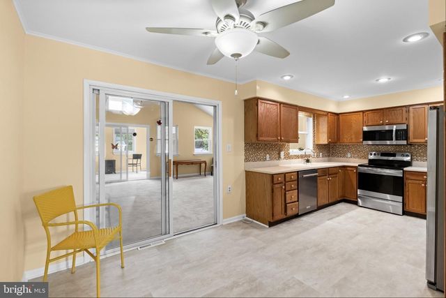 1196 FRANCINE, Vineland, NJ 08360