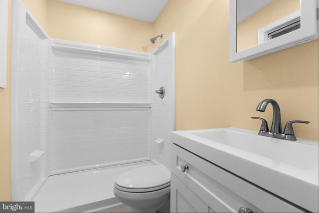 1196 FRANCINE, Vineland, NJ 08360