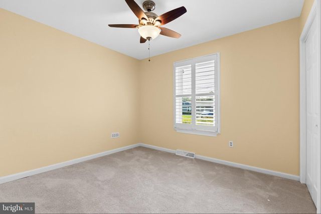 1196 FRANCINE, Vineland, NJ 08360