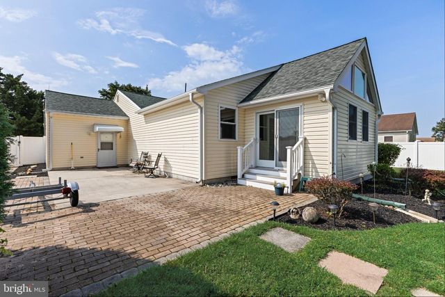 1196 FRANCINE, Vineland, NJ 08360
