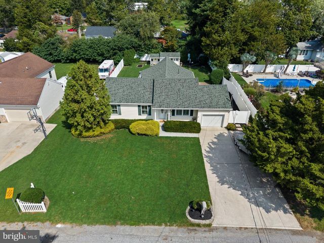 1196 FRANCINE, Vineland, NJ 08360