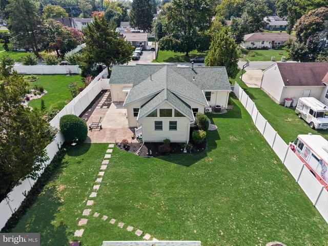 1196 FRANCINE, Vineland, NJ 08360