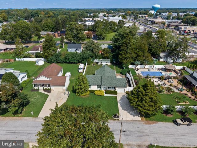 1196 FRANCINE, Vineland, NJ 08360