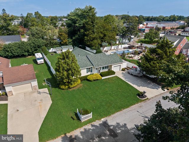 1196 FRANCINE, Vineland, NJ 08360