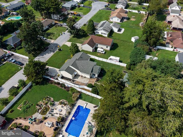 1196 FRANCINE, Vineland, NJ 08360