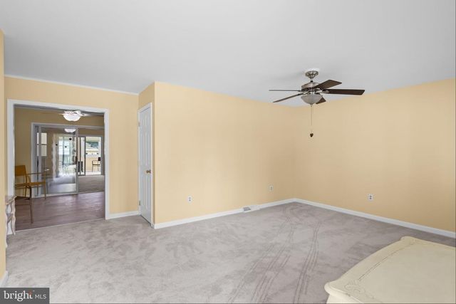 1196 FRANCINE, Vineland, NJ 08360