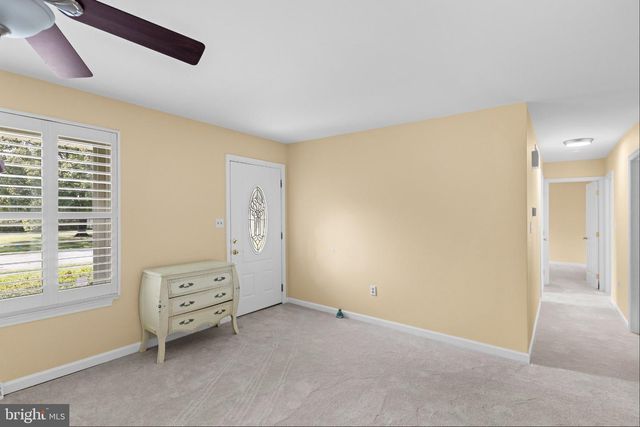 1196 FRANCINE, Vineland, NJ 08360