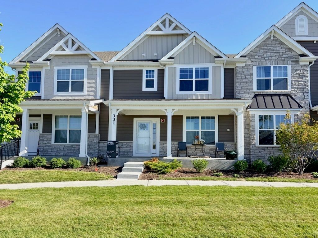 331 Didier Court, Buffalo Grove, IL 60089