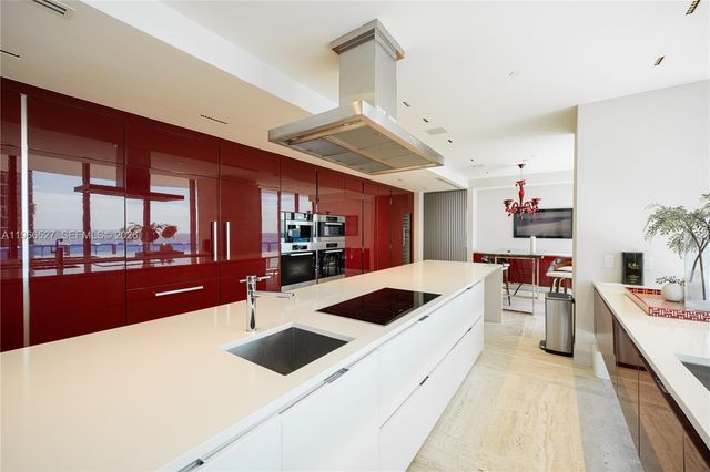 19575 Collins Ave 9, Sunny Isles Beach, FL 33160