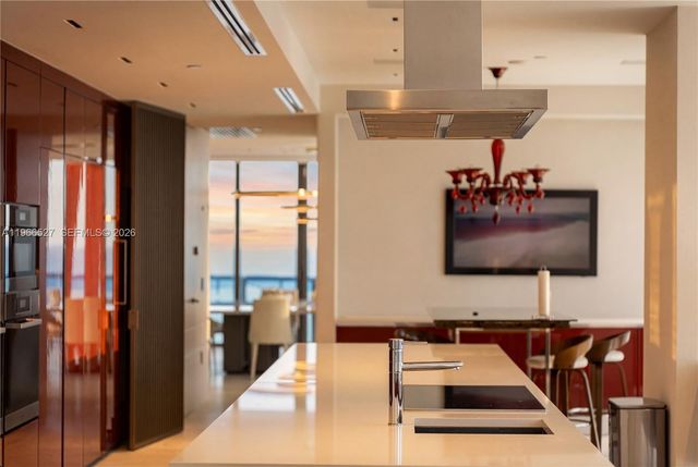 19575 Collins Ave 9, Sunny Isles Beach, FL 33160