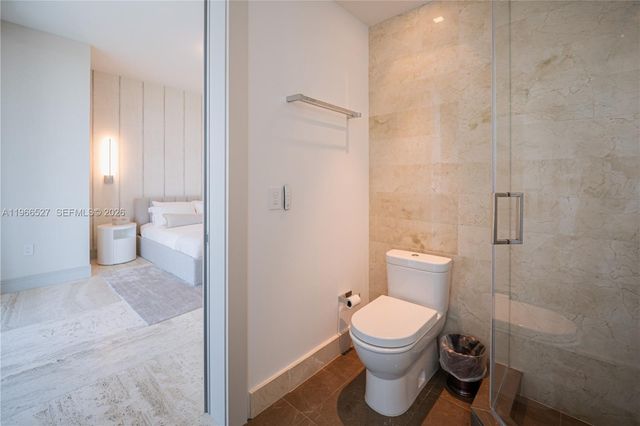 19575 Collins Ave 9, Sunny Isles Beach, FL 33160