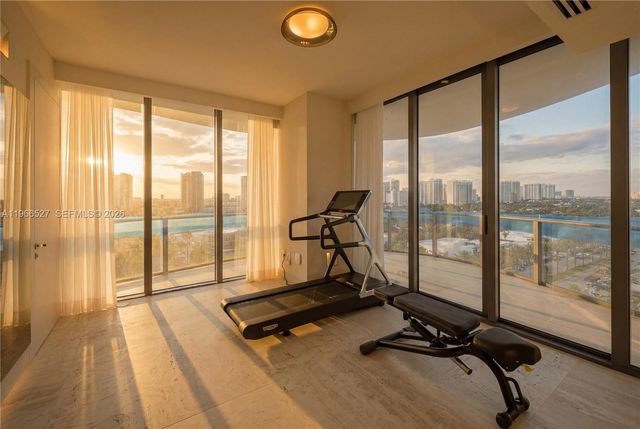 19575 Collins Ave 9, Sunny Isles Beach, FL 33160