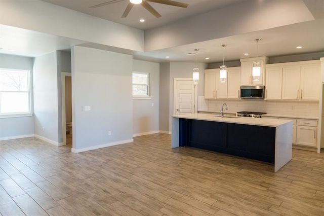 306 Kirks Hollow, Jones, OK 73049