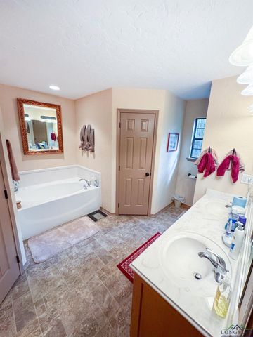 11214 FM 1399, Marietta, TX 75566