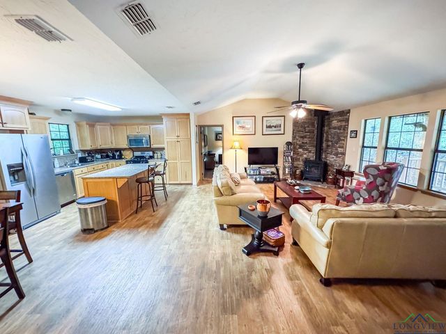 11214 FM 1399, Marietta, TX 75566