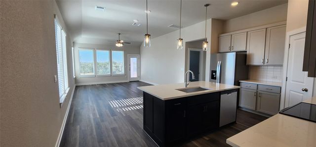 11429 Pastini CIR, Manchaca, TX 78652