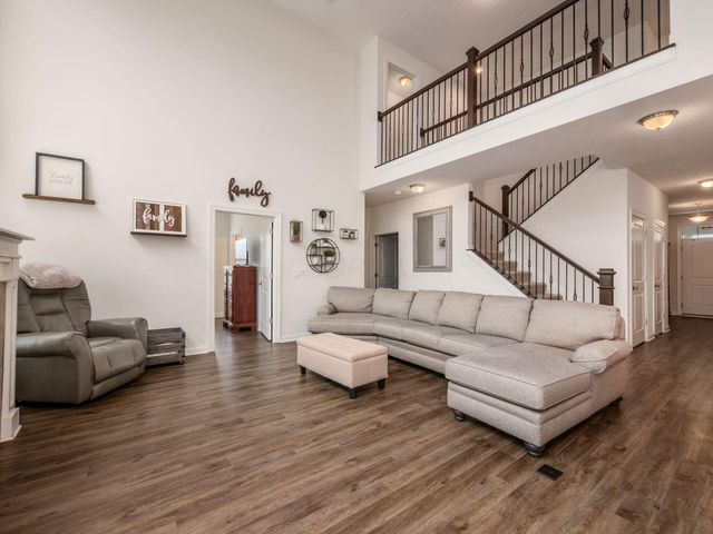 5667 Ballantrae Woods Drive, Dublin, OH 43016