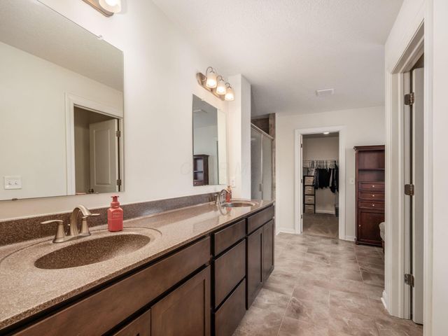 5667 Ballantrae Woods Drive, Dublin, OH 43016