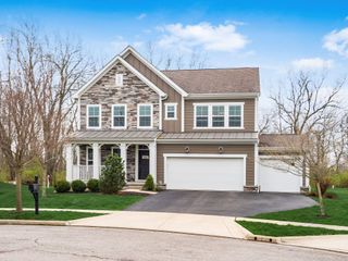 5667 Ballantrae Woods Drive, Dublin, OH 43016
