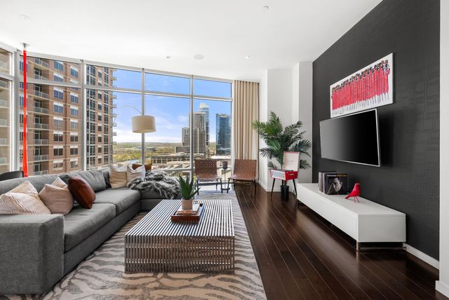 200 Congress Ave 14C, Austin, TX 78701