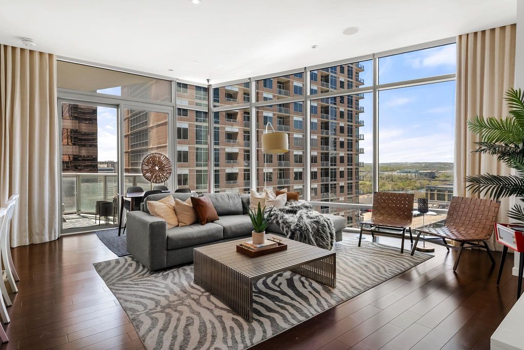 200 Congress Ave 14C, Austin, TX 78701