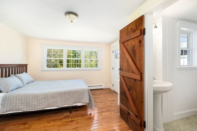 61 Southern Ave, Essex, MA 01929