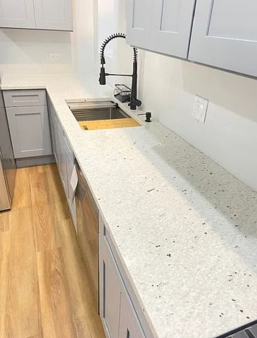 1305 E 69th Street 1, Chicago, IL 60637