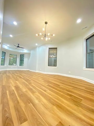 1305 E 69th Street 1, Chicago, IL 60637