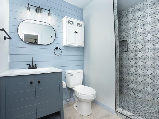 2227 Willow Lane, Miami, OK 74354