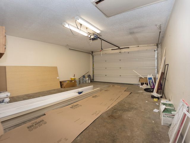 2227 Willow Lane, Miami, OK 74354