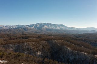 4364 Powdermill Estates Rd, Sevierville, TN 37876