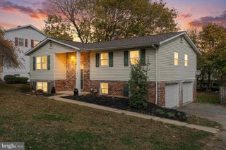 630 WOODLAND AVE, Dallastown, PA 17313